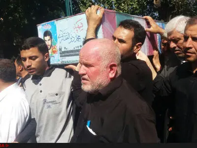 پیکر شهید کارگر محمد ذوالفقاری تشییع شد