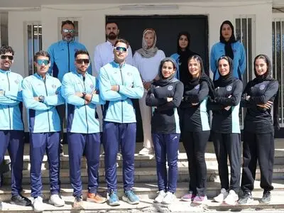 تیم ملی روئینگ ایران راهی ویتنام شد