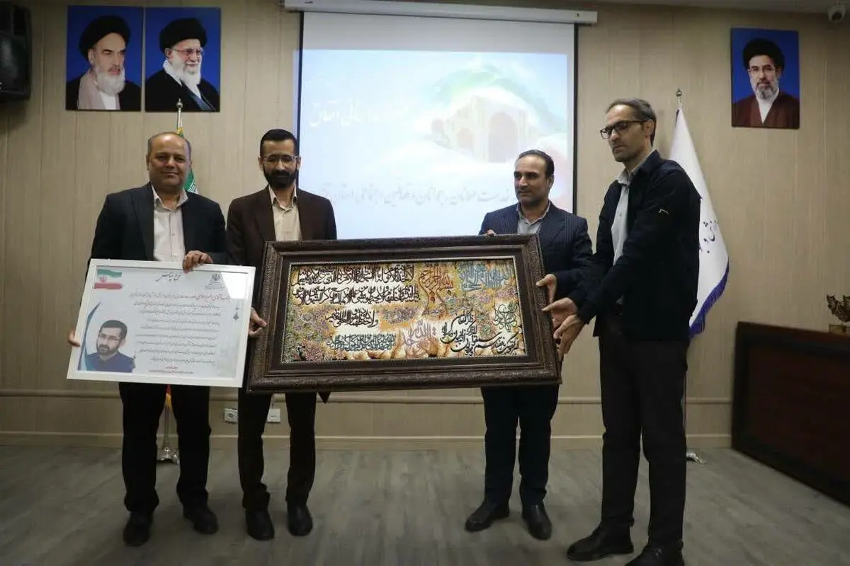 برگزاری آیین تجلیل از سمن های منتخب قزوین برگزاری آیین تجلیل از سمن های منتخب قزوین