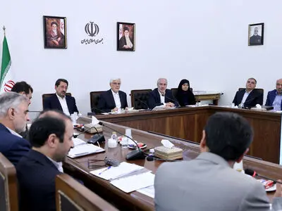 با کاهش نوسانات آرامش اقتصادی جامعه را بالا ببریم