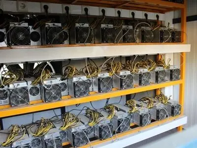 شناسایی و توقیف 300 دستگاه ارز دیجیتال در استان مرکزی 
