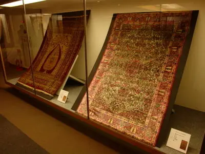 نمایش 4 روزه فرش‌های میلیاردی در کاخ نیاوران/ ارسال دعوت‌نامه برای 96 سفارت‌خانه