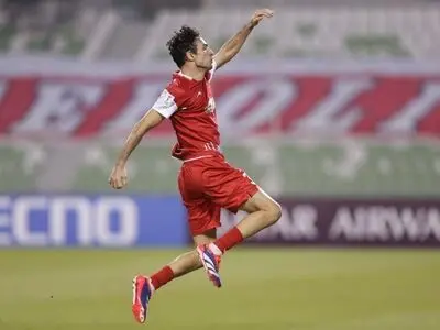 چالش بزرگ کارتال: تصمیم نهایی در مورد زوج دفاعی پرسپولیس مقابل ملوان