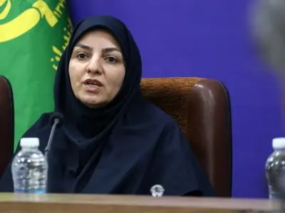 ملخ صحرایی در راه ایران/ ناچار به مبارزه شیمیایی هستیم