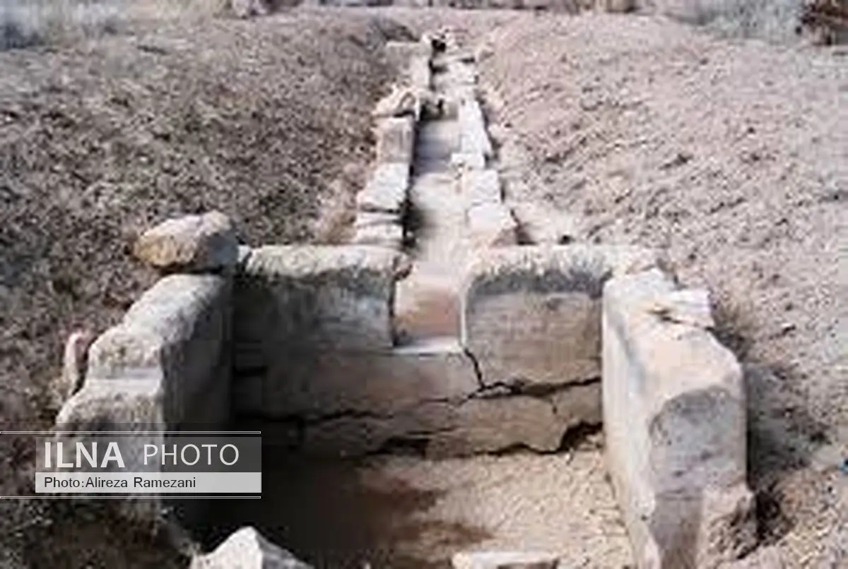 کشف و ساماندهی آبراهههای باغ پاسارگاد