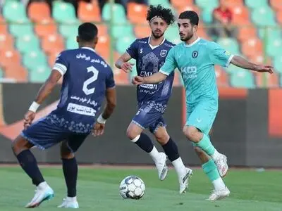 تساوی بدون گل پیکان و چادرملو