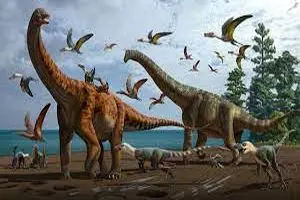 ویدئویی از مقایسه جثه انواع دایناسورها با انسان 