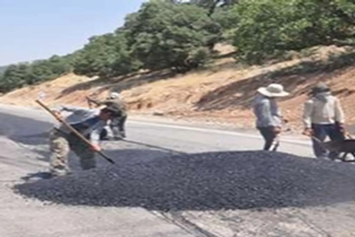 ۷ هزار متر مربع از راه های اصلی و روستایی در حوزه شهرستان کرمانشاه لکه گیری شد