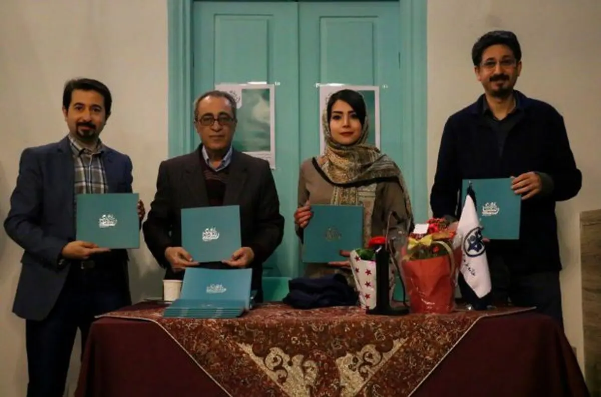 رونمایی از کتاب به رنگ رشت در خانه فرهنگ استان