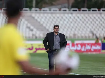 افاضلی: من جای کی روش باشم مقابل انگلیس با 5 مدافع بازی خواهم کرد(ویدیو)