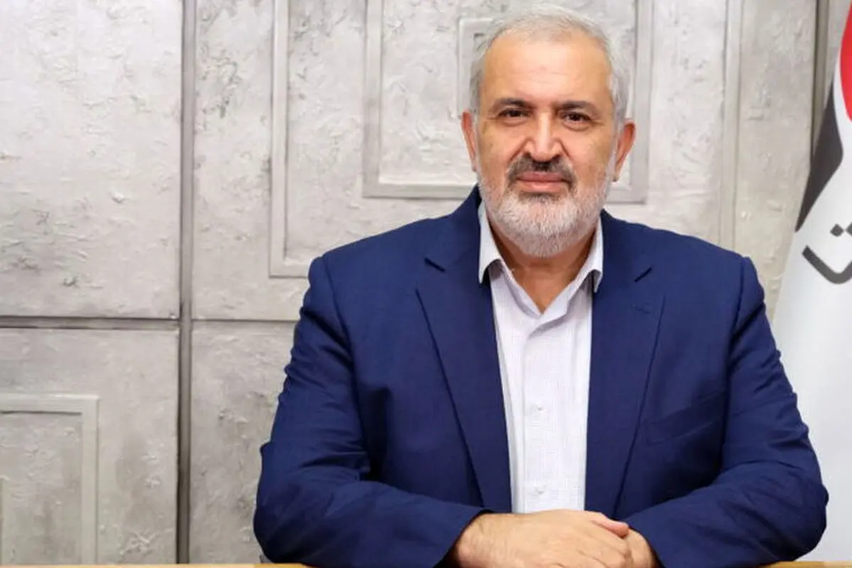 عده‌ای برای منفعت خود همه عالم را فاسد می کنند