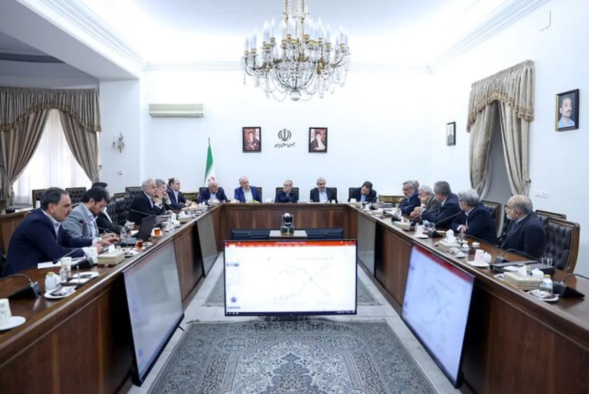 پزشکیان: منابع مالی و ارزی نباید در چرخه معیوب واسطهگری هدر برود