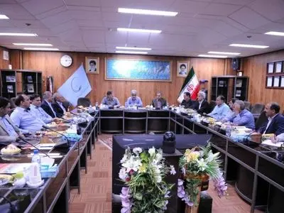 بازدید مدیران ارشد شرکت بهره برداری نفت و گاز آغاجاری از مجتمع پتروشیمی بندرامام