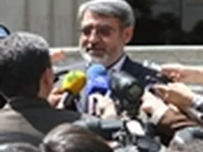 هیأت مرکزی انتخابات متشکل از قوای سه‌گانه نقش نظارتی دارد