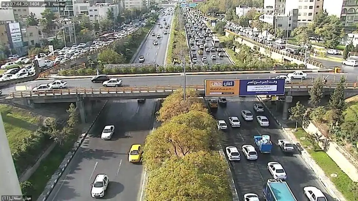 ترافیک روان و عادی در معابر و بزرگراه های پایتخت

