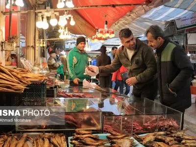 تصاویر دیدنی از بازار رشت در عید نوروز + عکس