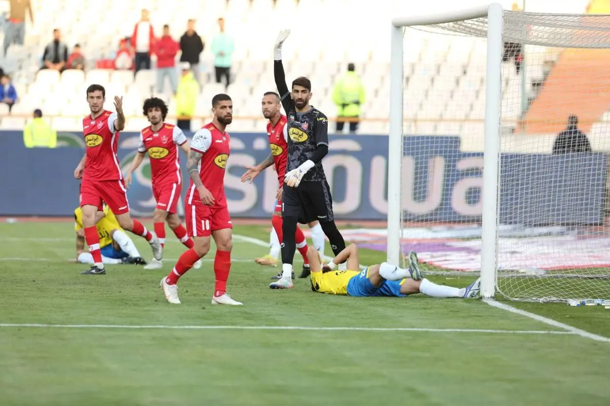 پرسپولیس 3 - نفت مسجد سلیمان صفر / یحیی بیخیال جام فلزی نیست
