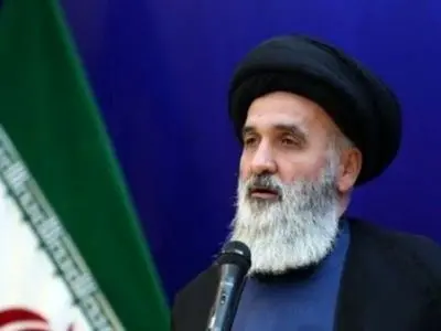 ملت ایران هرگز در برابر دولت تروریستی آمریکا تسلیم نخواهد شد؛ این خط قرمز ماست