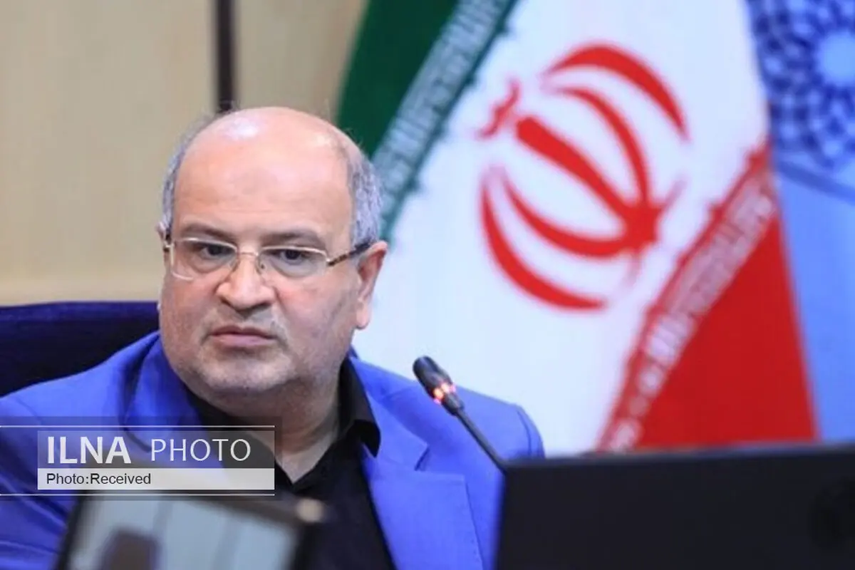 ۲۱۰۰ بیمار کرونایی در تهران بستری هستند/ نگرانی از پُر شدن بخش‌های تنفسی با استمرار آلودگی هوا