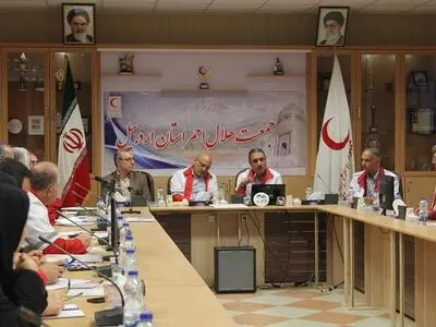 آگاهی از مواد 8 و 9 قانون تخلفات اداری لزوم کار در دستگاه‌های اداری است