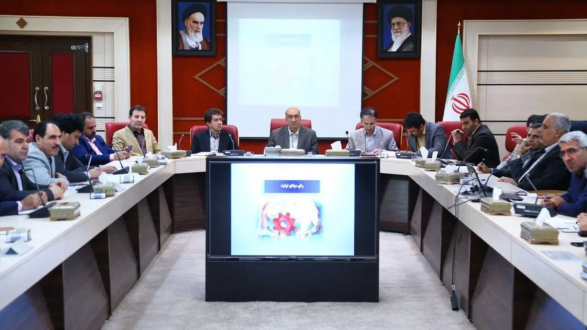 بررسی مشکلات پنج واحد تولیدی در قزوین