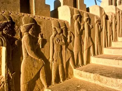 مهم‌ترین اختراعات ایران باستان + اینفوگرافیک