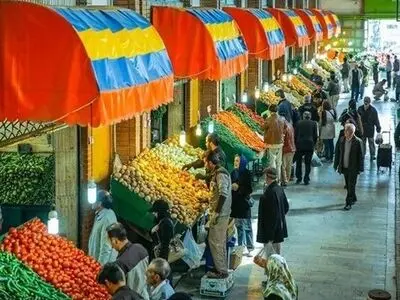 راه اندازی اولین بازارچه میوه و تره‌بار در راستای ایجاد مراکز عرضه محلی در خرم آباد