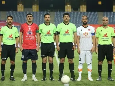 ویدیو: اعتراض مس رفسنجان به قضاوت حاج ملک