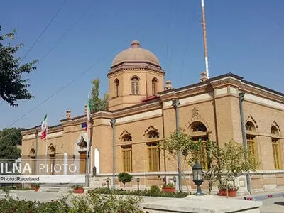 تاریخ شفاهی وزارت ارتباطات با حضور ۴۵ مدیر و وزیر تدوین شد/ ساختمان مستوفی‌الممالک به شهرداری رسید/ شگفتی خارجی‌ها از دفتر وزیر ارتباطات