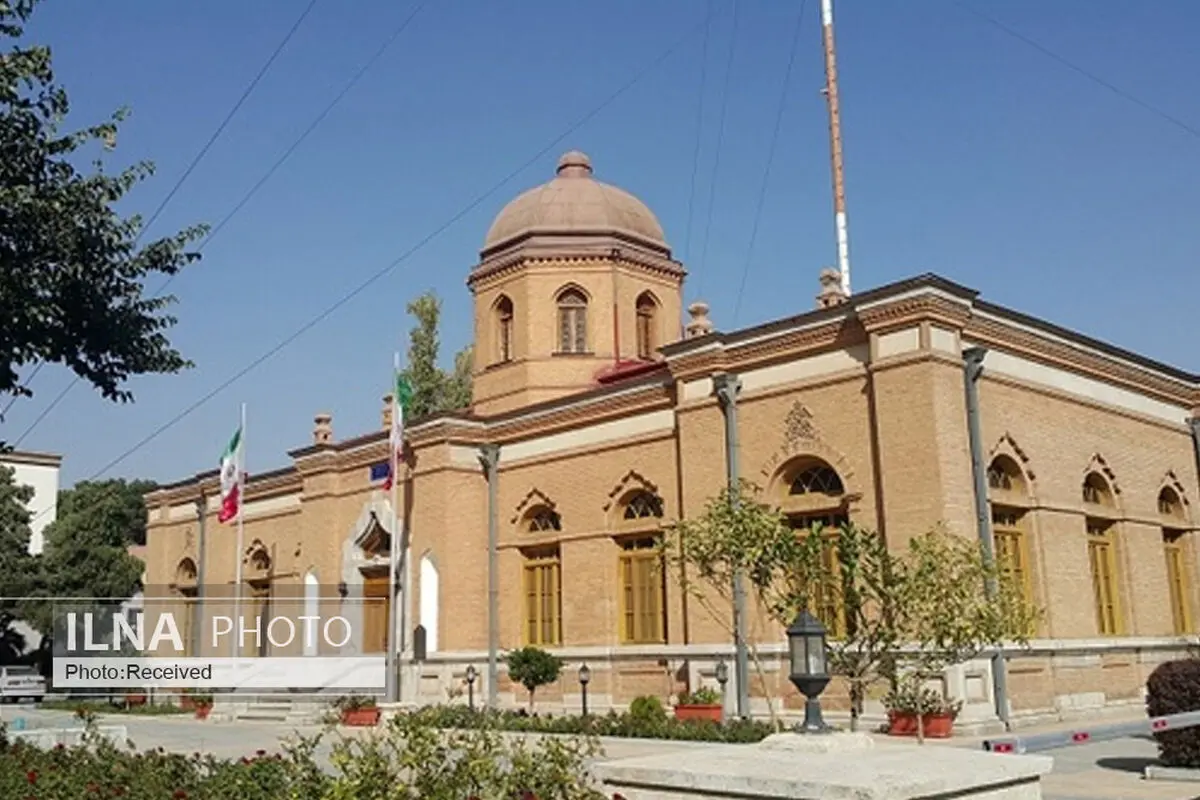 تاریخ شفاهی وزارت ارتباطات با حضور ۴۵ مدیر و وزیر تدوین شد/ ساختمان مستوفی‌الممالک به شهرداری رسید/ شگفتی خارجی‌ها از دفتر وزیر ارتباطات