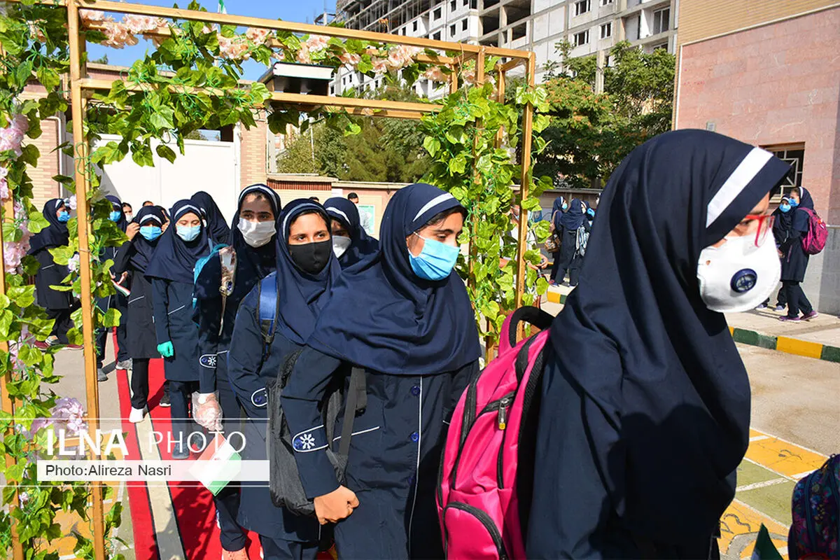 نحوه اجرای پروتکل‌های بهداشتی در جریان بازگشایی مدارس بررسی می‌شود