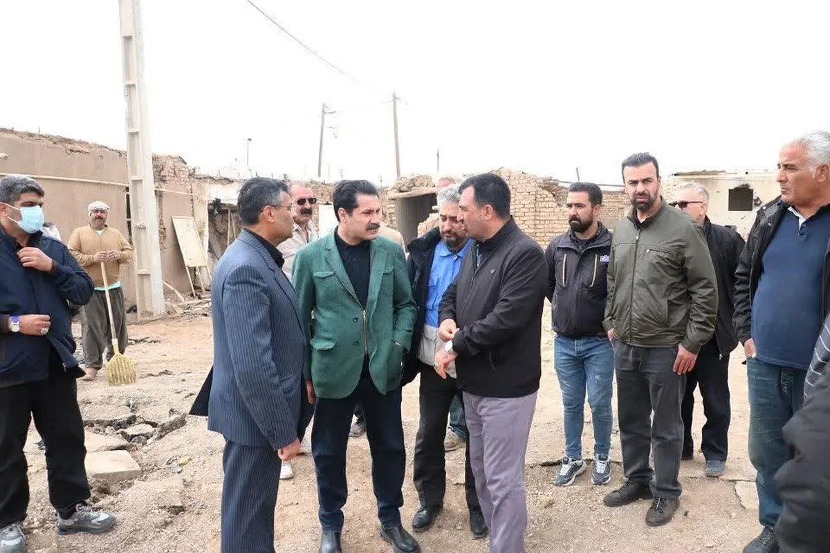 بازدید معاون رئیس جمهور از روستای تتنک در شهرستان بوئین زهرا