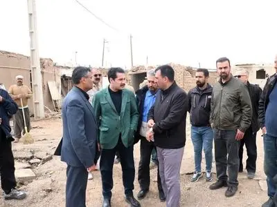 بازدید معاون رئیس جمهور از روستای تتنک در شهرستان بوئین زهرا