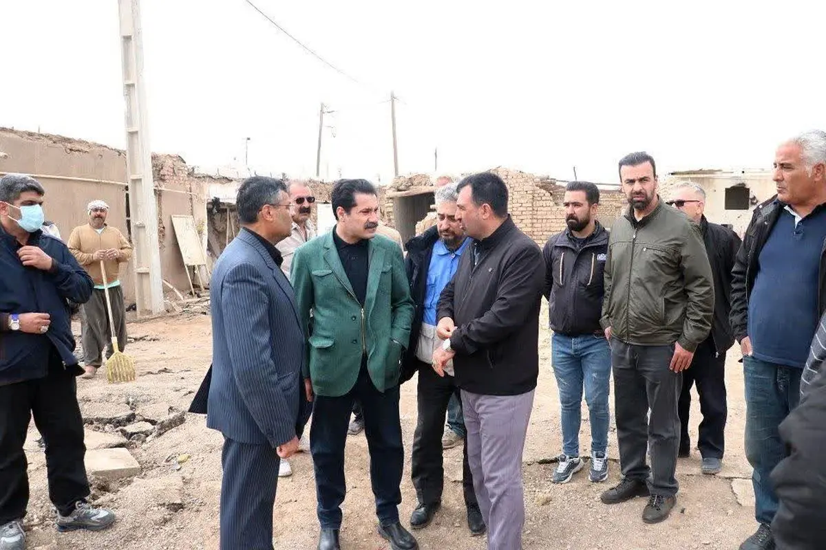 بازدید معاون رئیس جمهور از روستای تتنک در شهرستان بوئین زهرا