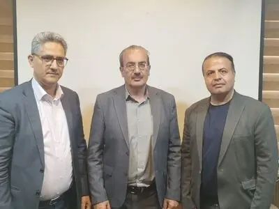 حقوق کارمندان در بودجه کمتر از نرخ تورم بالا نرود/ ده هزار نیروی طرحِ محوری وزارت کشاورزی بلاتکلیف هستند