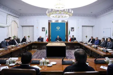 تحقق دولت الکترونیک به گونه‌ای باشد که در صورت بروز حملات سایبری، کل سیستم کشور دچار اختلال نشود 