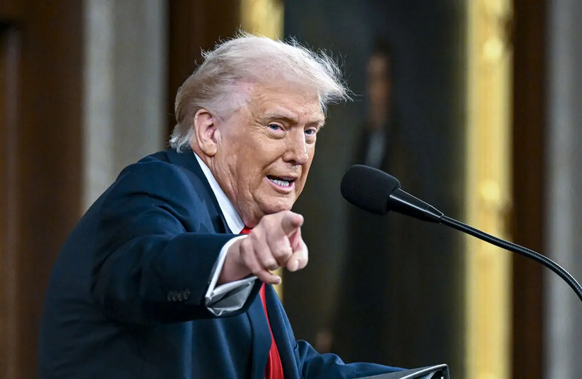 به ۸ جنگ پایان دادم