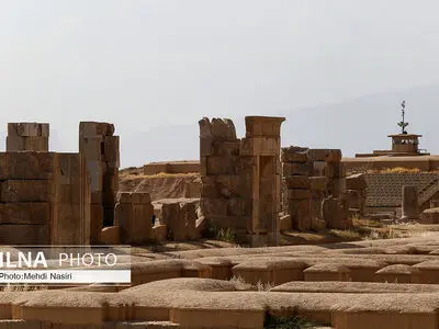 فعالیت یک معدن در حریم تخت جمشید متوقف شد