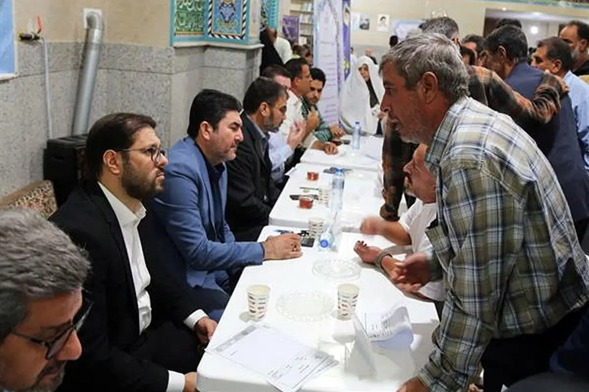 طرح هر مسجد یک حقوقدان در ناحیه شهری نجف‌آباد برگزار شد