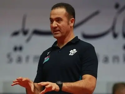 اکبری: در 2 سِت اول آنها بهتر بودند/ خوشحالم که پیروز شدیم