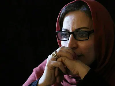 میلیون‌ها زن افغان هر روز با ظلم و خشونت روبرو می‌شوند/ تقدیر از روزنامه‌نگاری که حقیقت زندگی زنان افغانستان را نشان داد