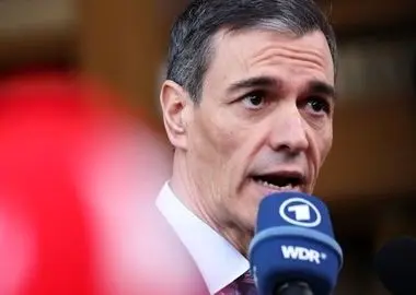 جنگ خاورمیانه ‌بی‌معنا و غیرقانونی است