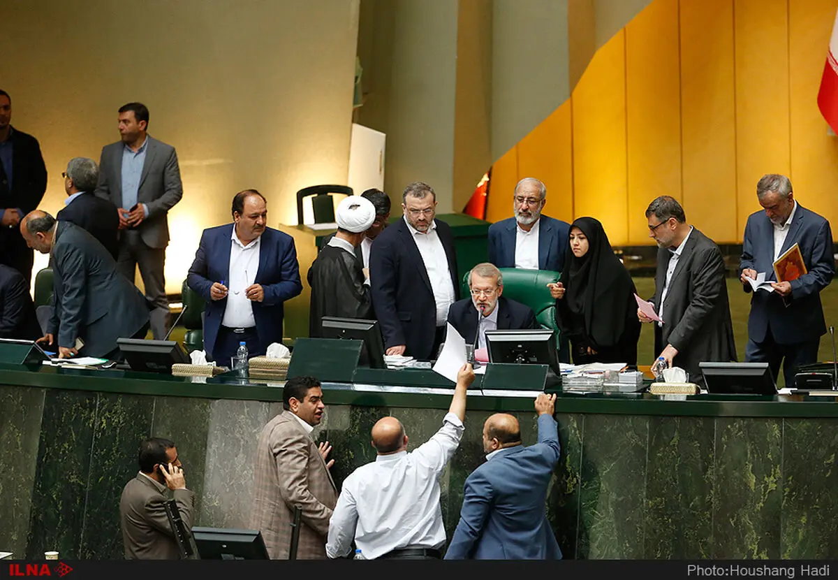 با تصویب CFT قیمت دلار کاهش یافت/ الحاق به FATF اقدامی حیاتی برای حفظ برجام بود
