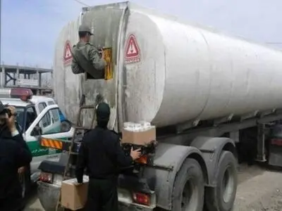 کشف و انهدام ۲ انبار سوخت قاچاق در شهرستان جاسک 
