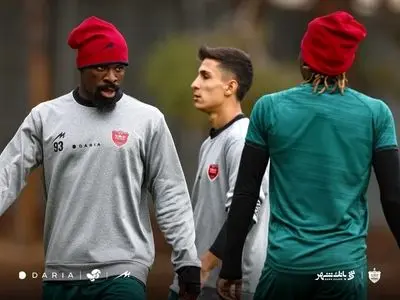 اوریه بعد از دعوای جنجالی از ترکیب پرسپولیس بیرون رفت