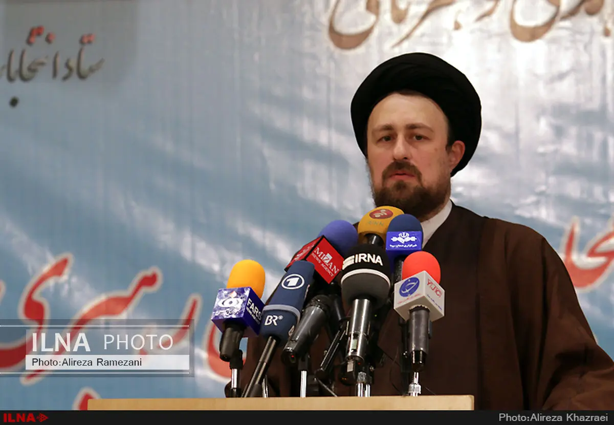 عکسی که سید احمد خمینی بعد از رد صلاحیت پدرش منتشر کرد