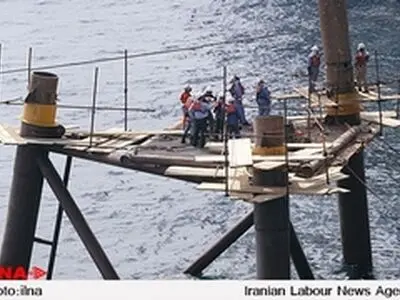 ۱۲۰ کارگر در «آب‌های عمیق» بیکار شدند