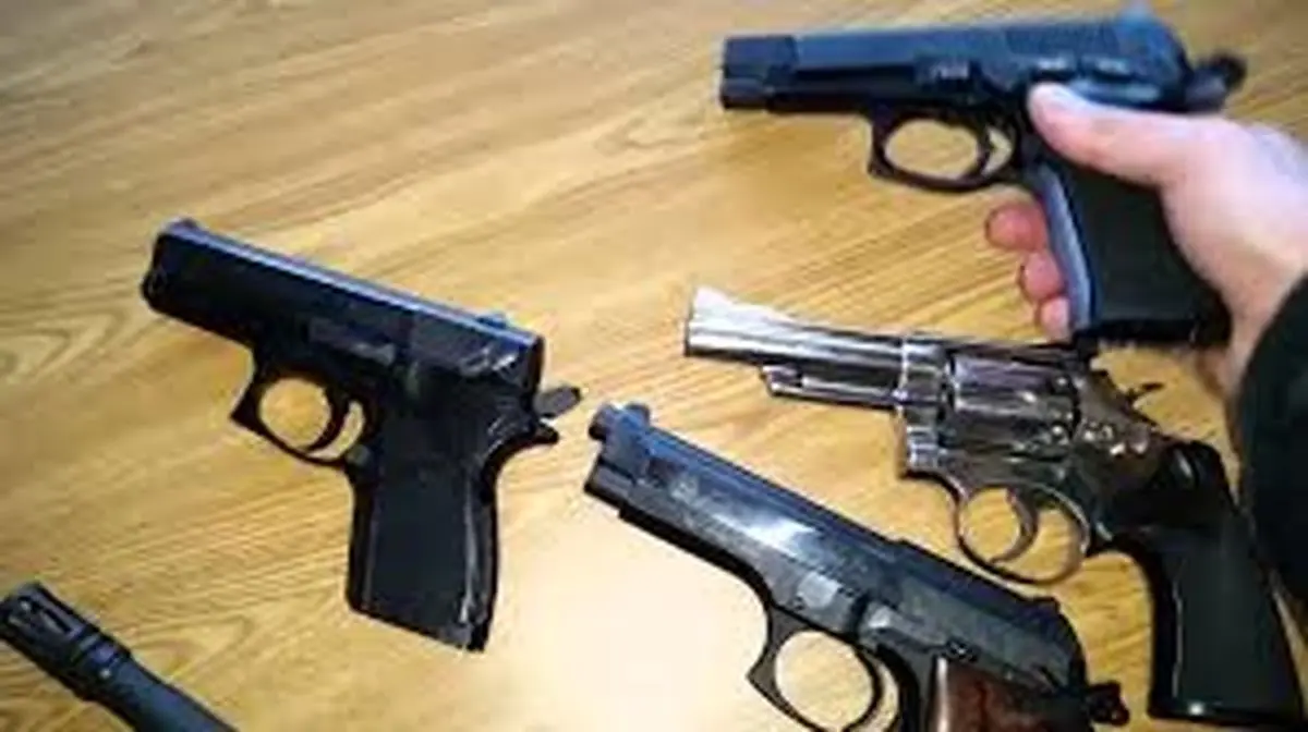 ضرب الاجل دادستان نهاوند به دارندگان و حمل کنندگان سلاح غیر مجاز