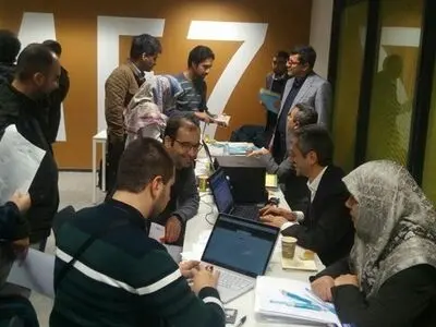 ارائه خدمات کنسولی به ایرانیان و دانشجویان مقیم در «آیندهون» هلند