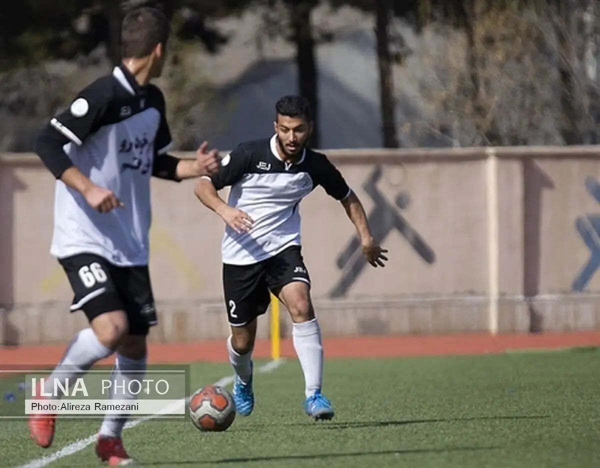 شاگردان دایی و مرفاوی با تساوی در نیمه اول به رختکن رفتند